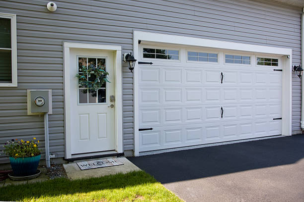 24/7 Emergency Garage Door Roller Replacement experts in Bristol, VA